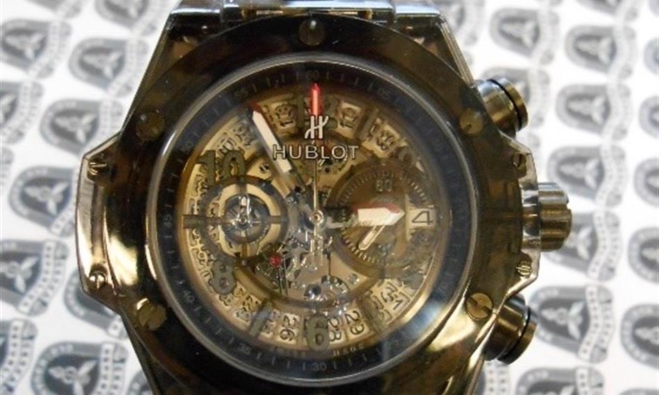 2020-6-30-925náramkové hodinky.jpg